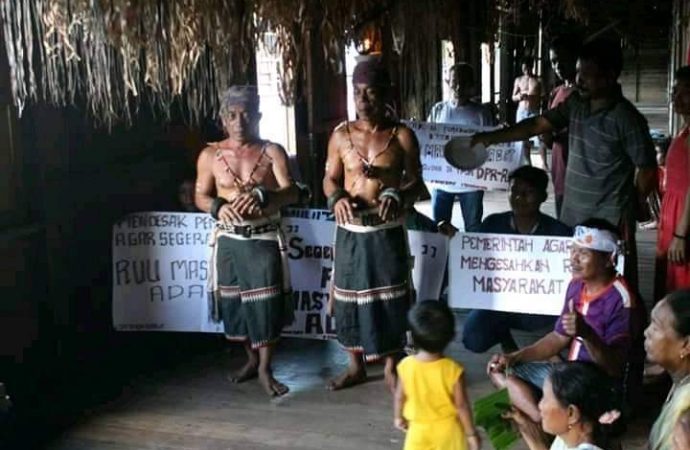 Partai Golkar menolak Pembahasan RUU Masyarakat Adat, AMANDA Barito Utara Provinsi Kalimantan Tengah Angkat Bicara